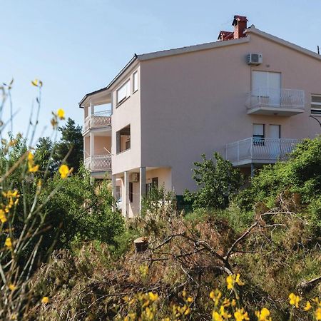Amazing Apartment In Podstrana With Wifi Екстер'єр фото